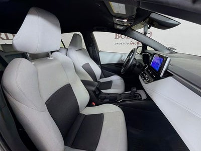 2024 Toyota Corolla Hatchback SE