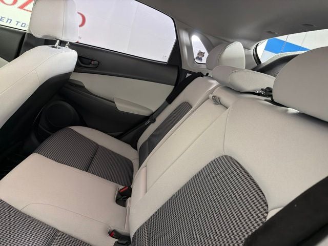 2023 Hyundai Kona SE
