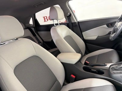 2023 Hyundai Kona SE
