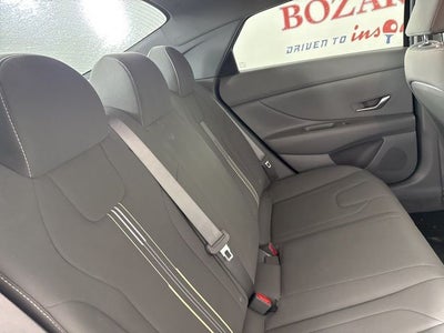 2022 Hyundai Elantra SEL