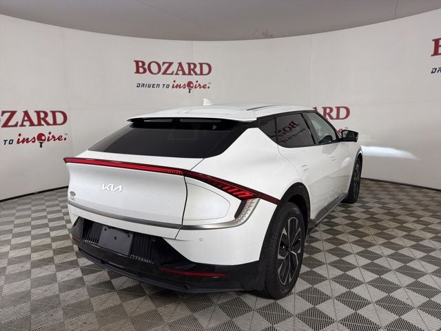 2023 Kia EV6 Wind