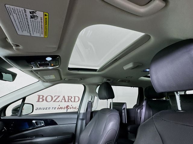 2025 Kia Carnival SX Prestige