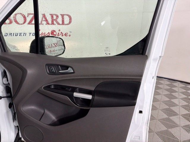 2022 Ford Transit Connect XLT