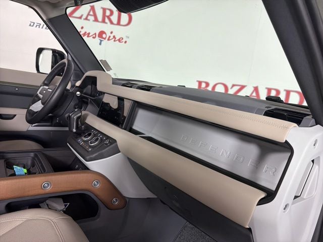 2024 Land Rover Defender 90 S