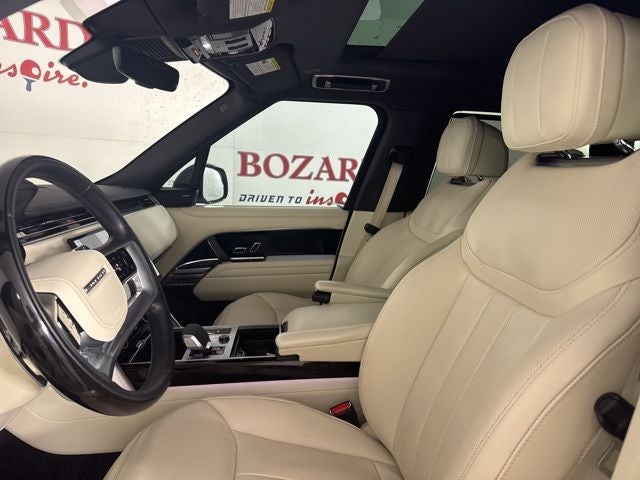 2023 Land Rover Range Rover SE