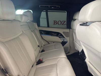 2023 Land Rover Range Rover SE