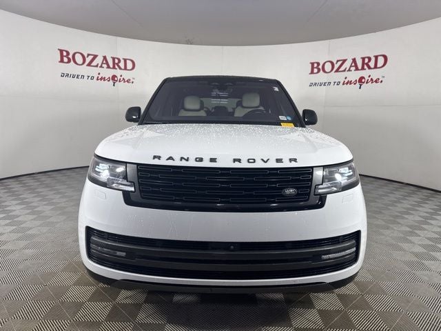 2023 Land Rover Range Rover SE