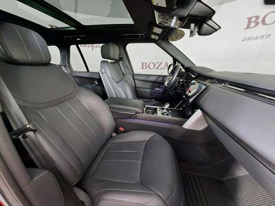 2023 Land Rover Range Rover SE