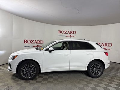 2022 Audi Q3 Premium quattro