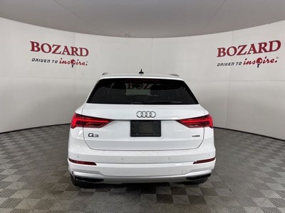 2022 Audi Q3 Premium quattro