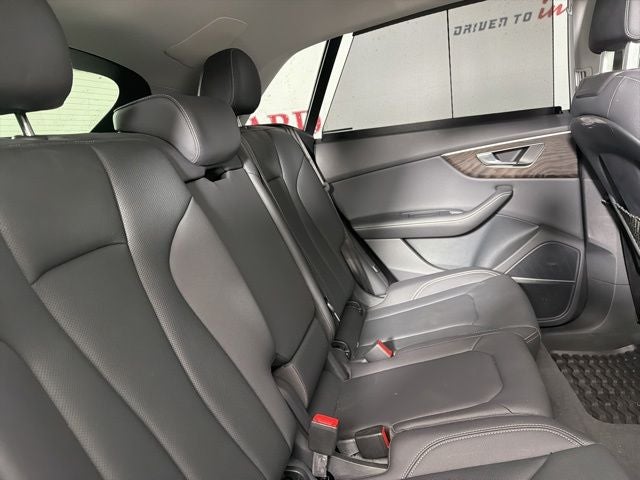 2023 Audi Q8 55 Prestige quattro