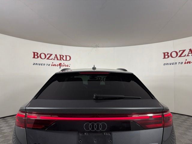 2025 Audi Q8 55 Prestige quattro