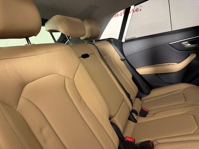2025 Audi Q8 55 Prestige quattro