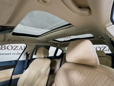 2022 BMW 7 Series 740i