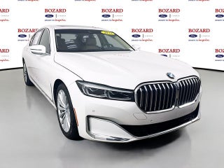 2022 BMW 7 Series 740i