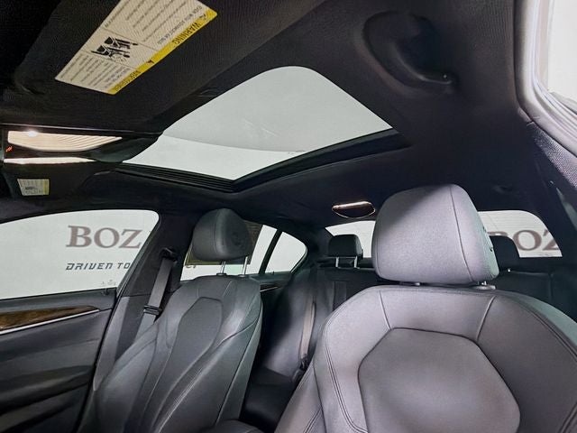 2017 BMW 5 Series 530i