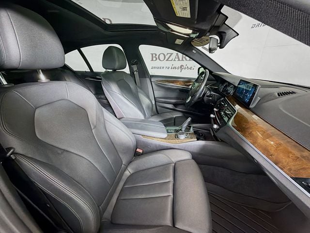 2017 BMW 5 Series 530i