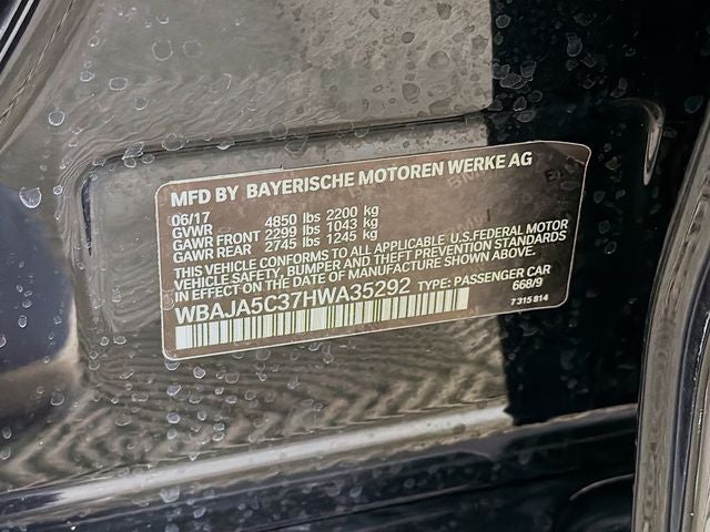 2017 BMW 5 Series 530i