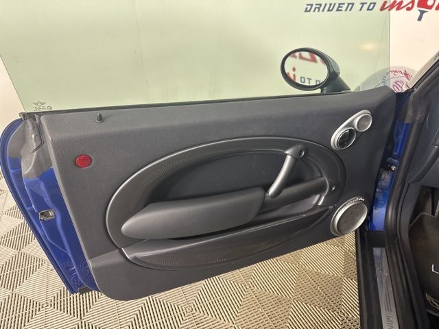 2006 MINI Cooper Base