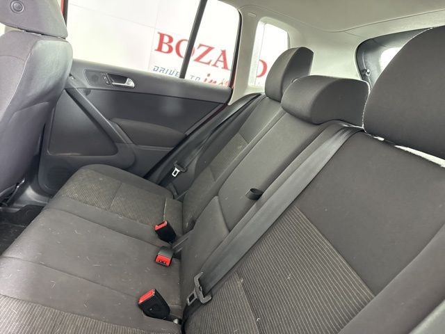 2015 Volkswagen Tiguan S