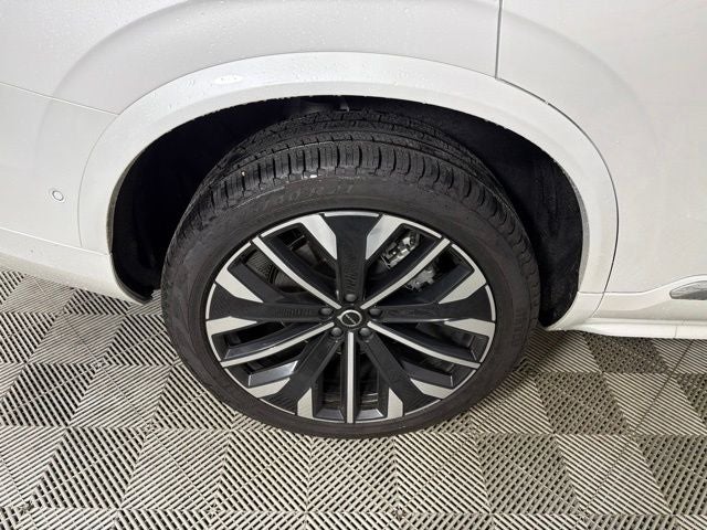 2026 Volvo XC90 B6 Ultra