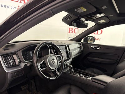2020 Volvo XC60 T5 Momentum