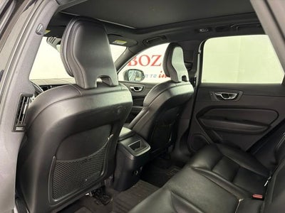 2020 Volvo XC60 T5 Momentum