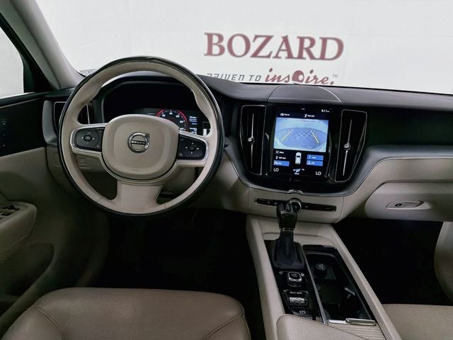 2018 Volvo XC60 T5 Momentum