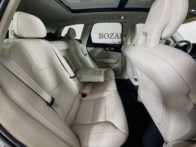2018 Volvo XC60 T5 Momentum