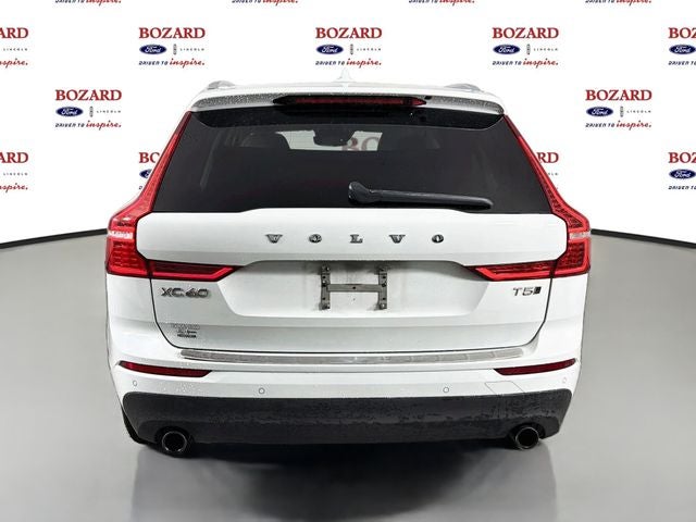2018 Volvo XC60 T5 Momentum