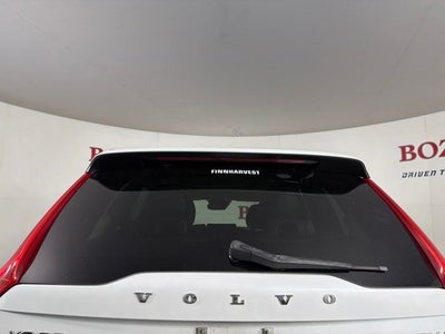 2018 Volvo XC90 T6 Momentum