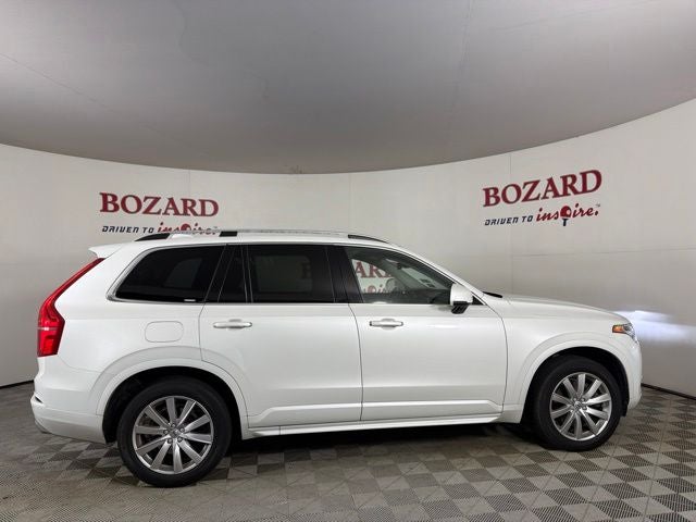 2018 Volvo XC90 T6 Momentum