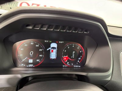 2018 Volvo XC90 T6 Momentum