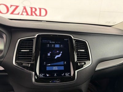 2018 Volvo XC90 T6 Momentum