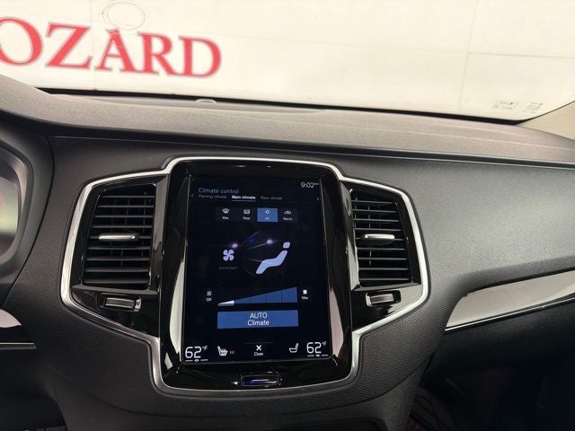 2018 Volvo XC90 T6 Momentum