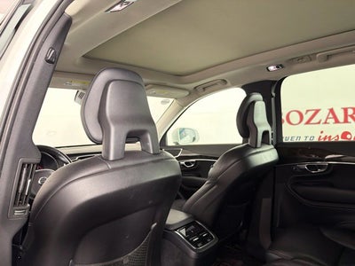 2018 Volvo XC90 T6 Momentum