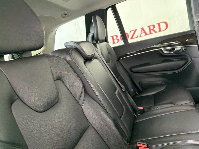 2018 Volvo XC90 T6 Momentum