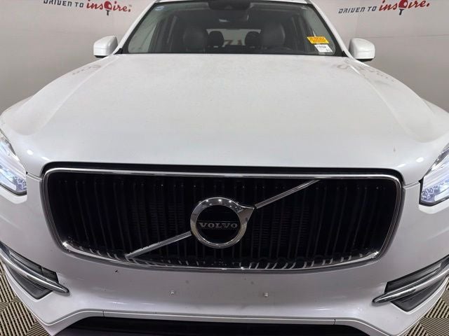 2018 Volvo XC90 T6 Momentum