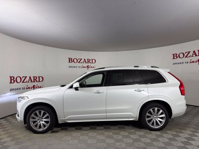 2018 Volvo XC90 T6 Momentum