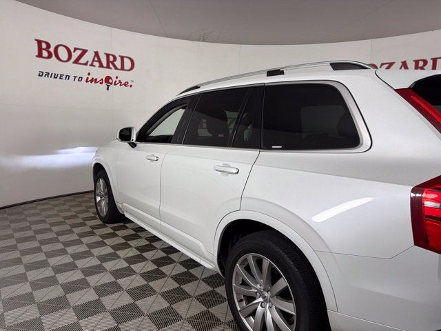 2018 Volvo XC90 T6 Momentum