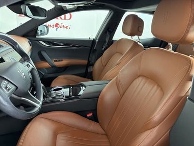 2023 Maserati Ghibli Modena Q4