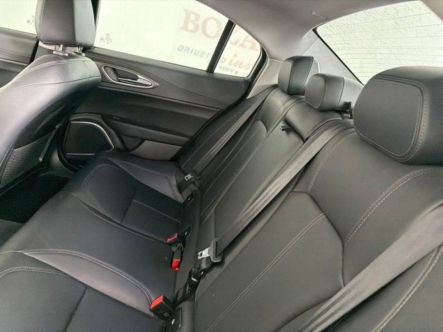 2018 Alfa Romeo Giulia Ti