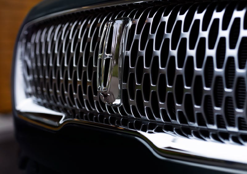 The grille of a 2023 Lincoln Nautilus® SUV is shown.