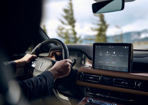 The center touch screen in a 2024 Lincoln Aviator® SUV is shown | Bozard Lincoln in Saint Augustine FL