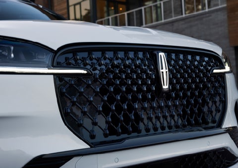 The front grille of a 2026 Lincoln Aviator® SUV is shown. | Bozard Lincoln in Saint Augustine FL