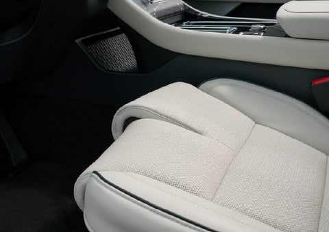 The front passenger Perfect Position seat is shown with the thigh extender adjusted.| Bozard Lincoln in Saint Augustine FL